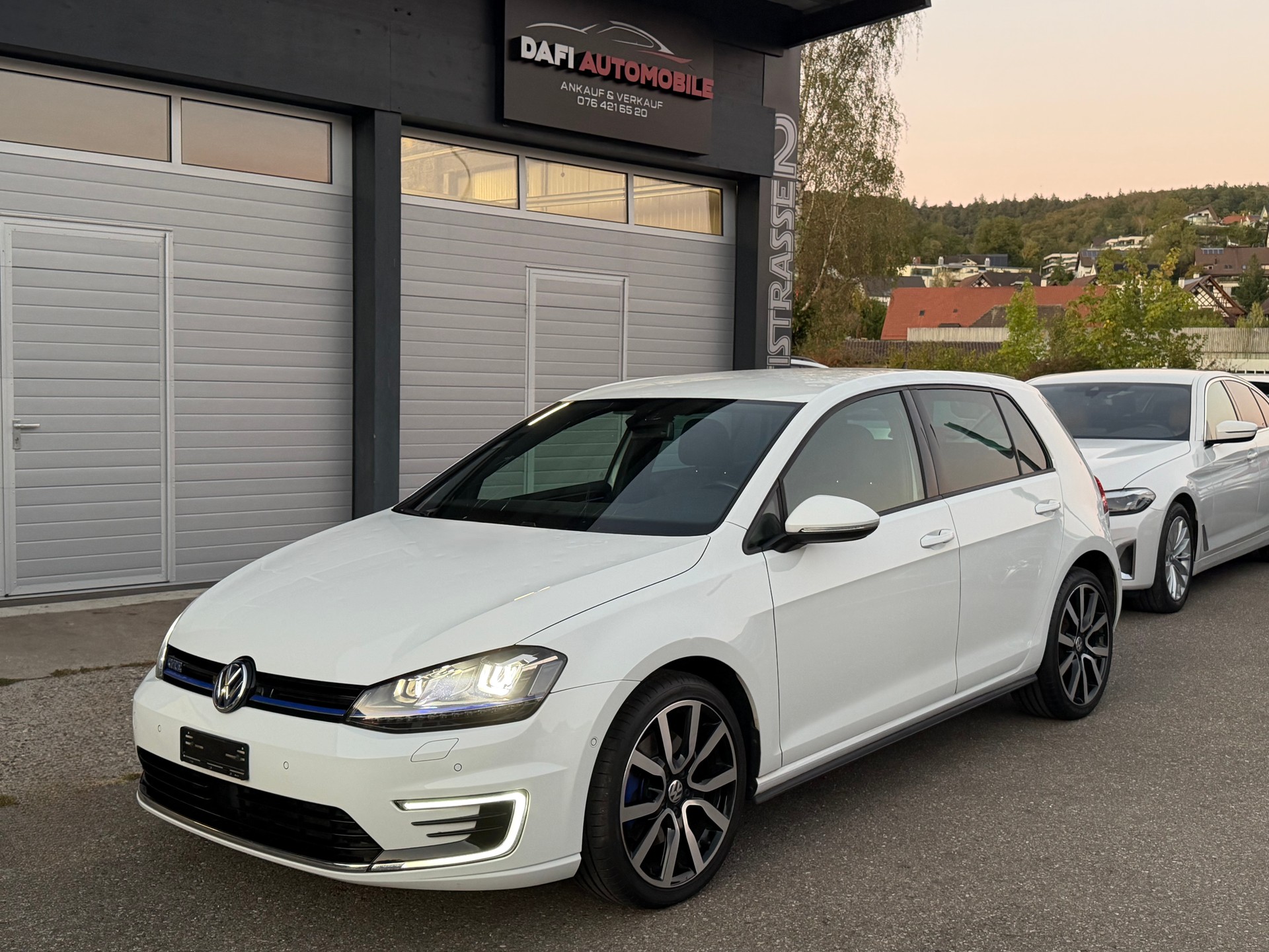 VW Golf 1.4 TSI GTE DSG-image-0