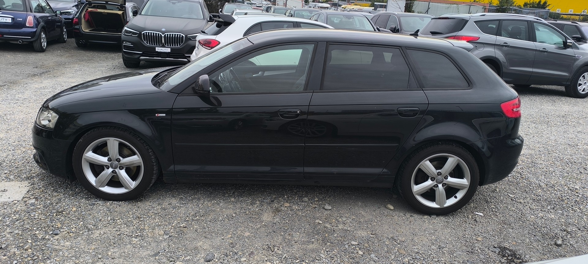 AUDI A3 Sportback 2.0 TDI S-line Attraction quattro-image-2