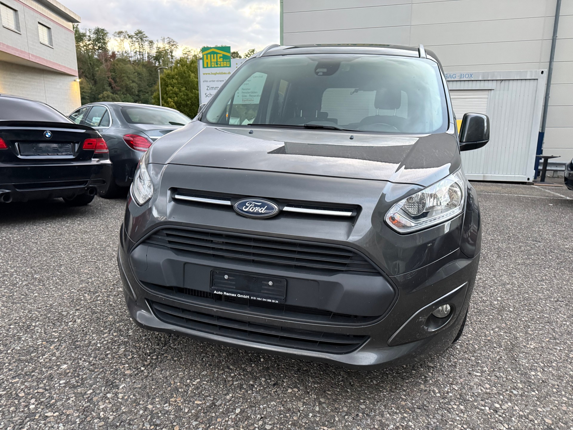 FORD Tourneo Connect 1.5 TDCi Titanium Powershift-image-9