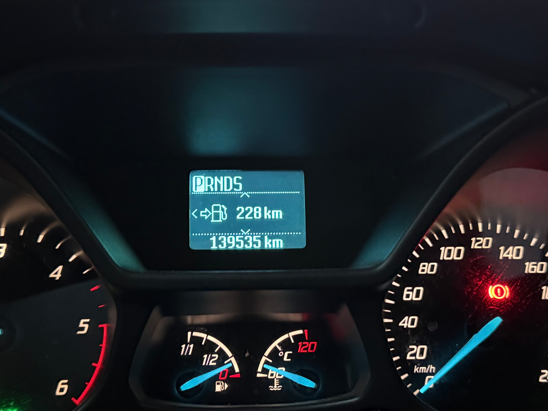 FORD Tourneo Connect 1.5 TDCi Titanium Powershift-image-11