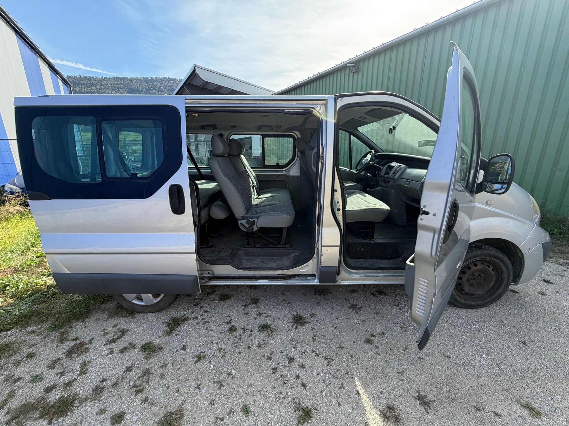NISSAN PRIMASTAR-image-7