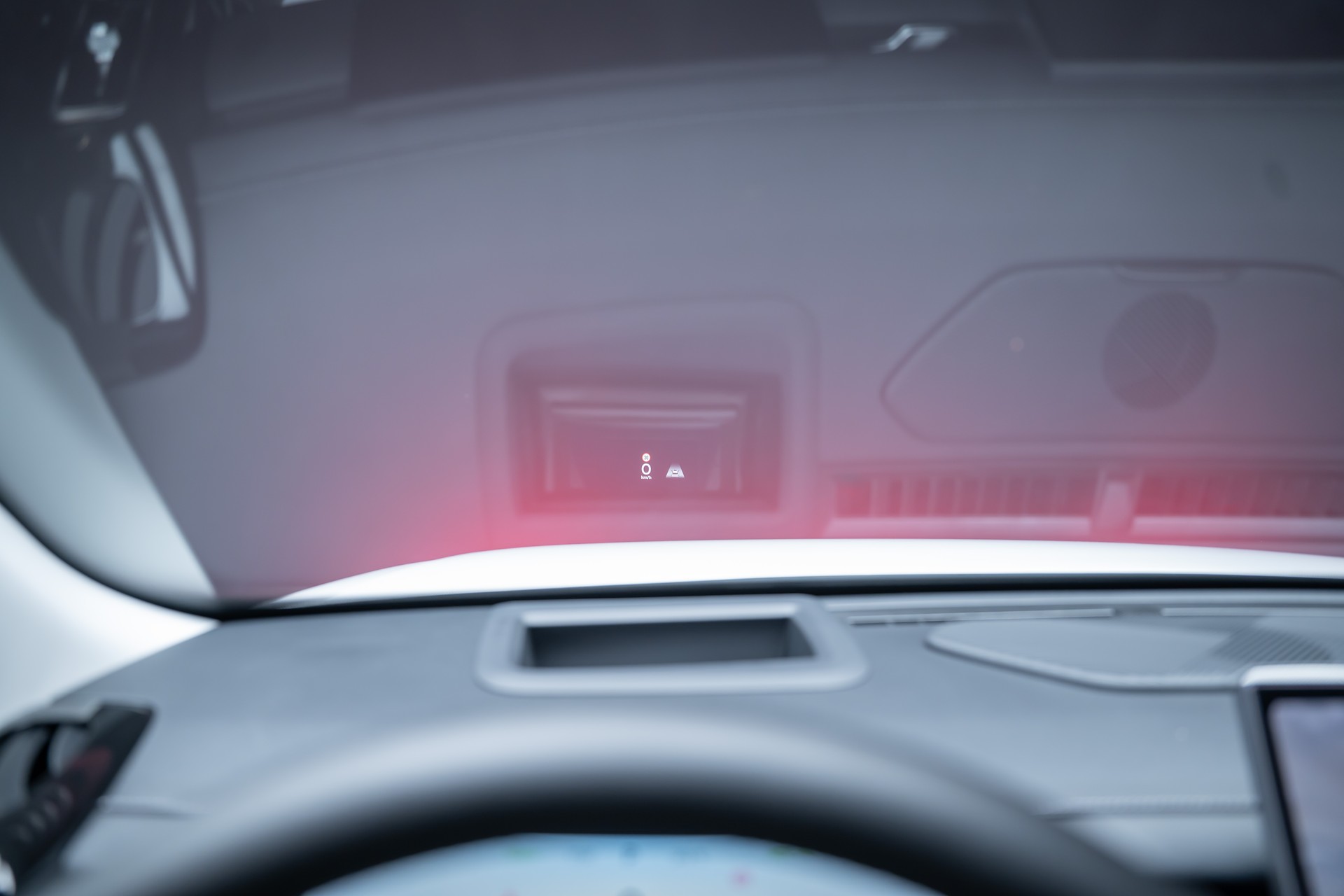 JAECOO 7 1.5TGDI HEV Exclusive DCT / Panorama-Schiebedach / Head-Up Display / 360° Kamera-image-37