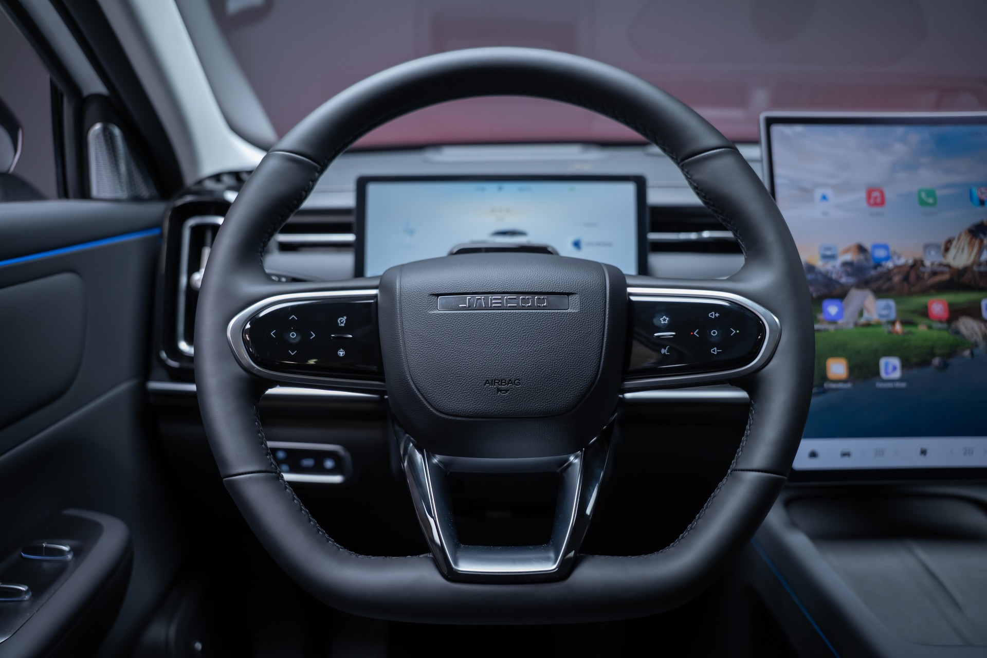 JAECOO 7 1.5TGDI HEV Exclusive DCT / Panorama-Schiebedach / Head-Up Display / 360° Kamera-image-26