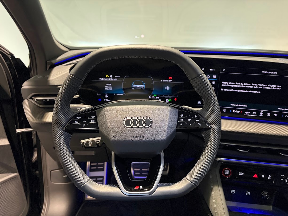 AUDI SQ5 TFSI quattro S-tronic-image-5