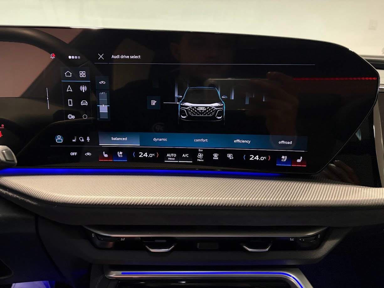 AUDI SQ5 TFSI quattro S-tronic-image-8