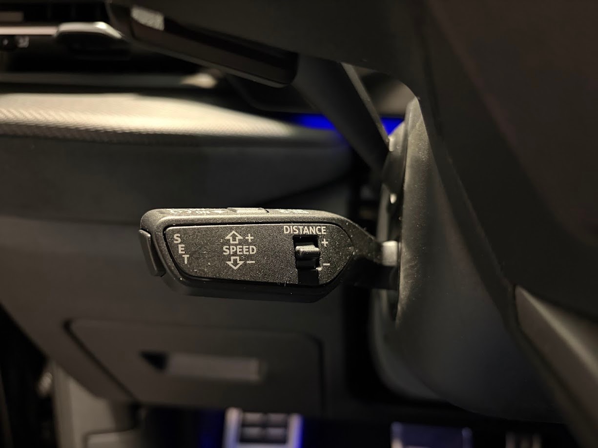 AUDI SQ5 TFSI quattro S-tronic-image-6