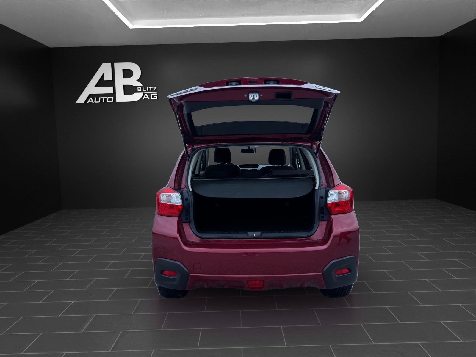 SUBARU XV 2.0D Swiss One AWD-image-11