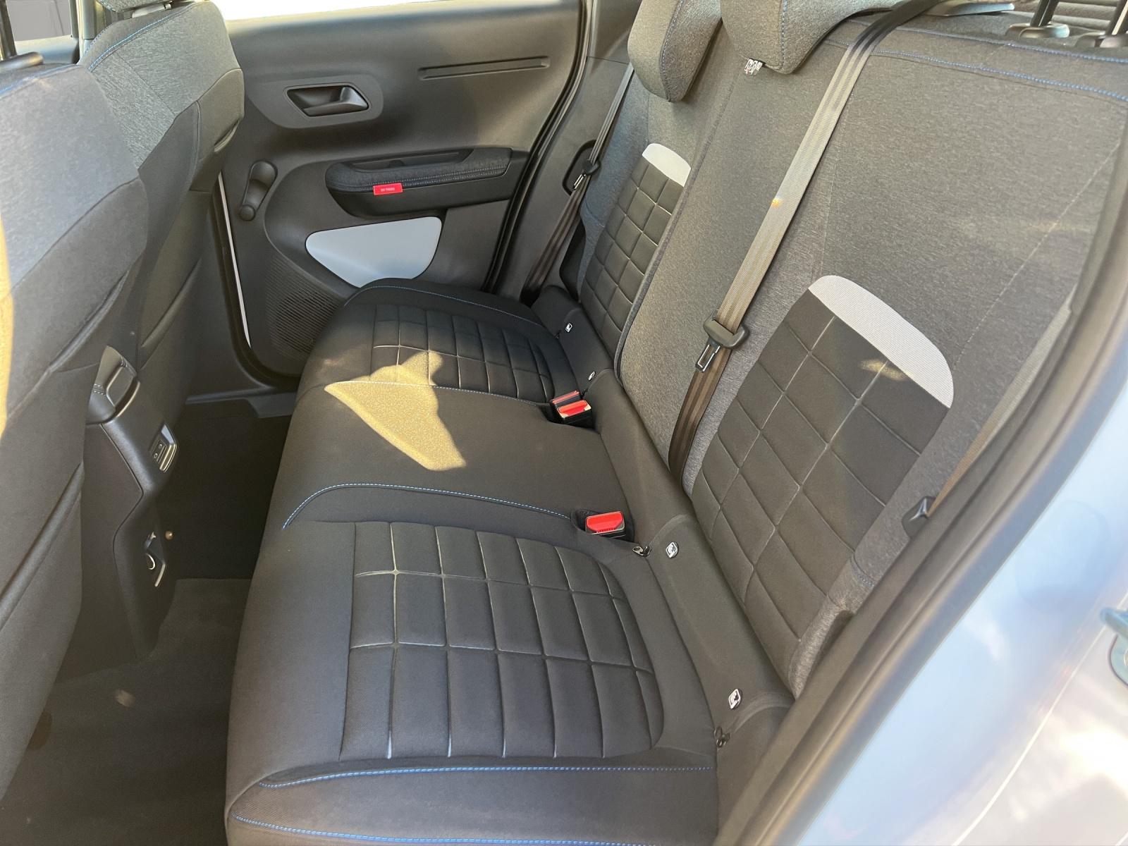 CITROEN Citroën C3 1.2 Hybrid Business-image-9