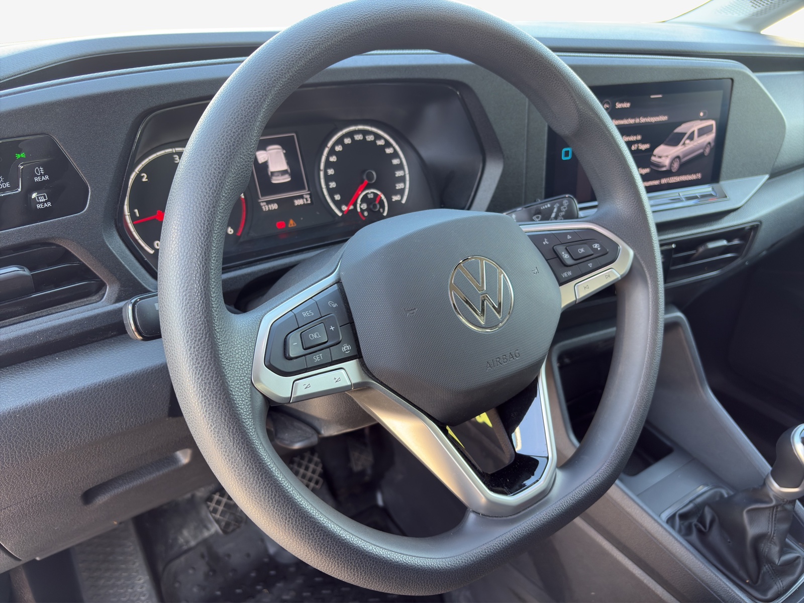 VW Caddy Cargo 2.0TDI Maxi 4Motion-image-9
