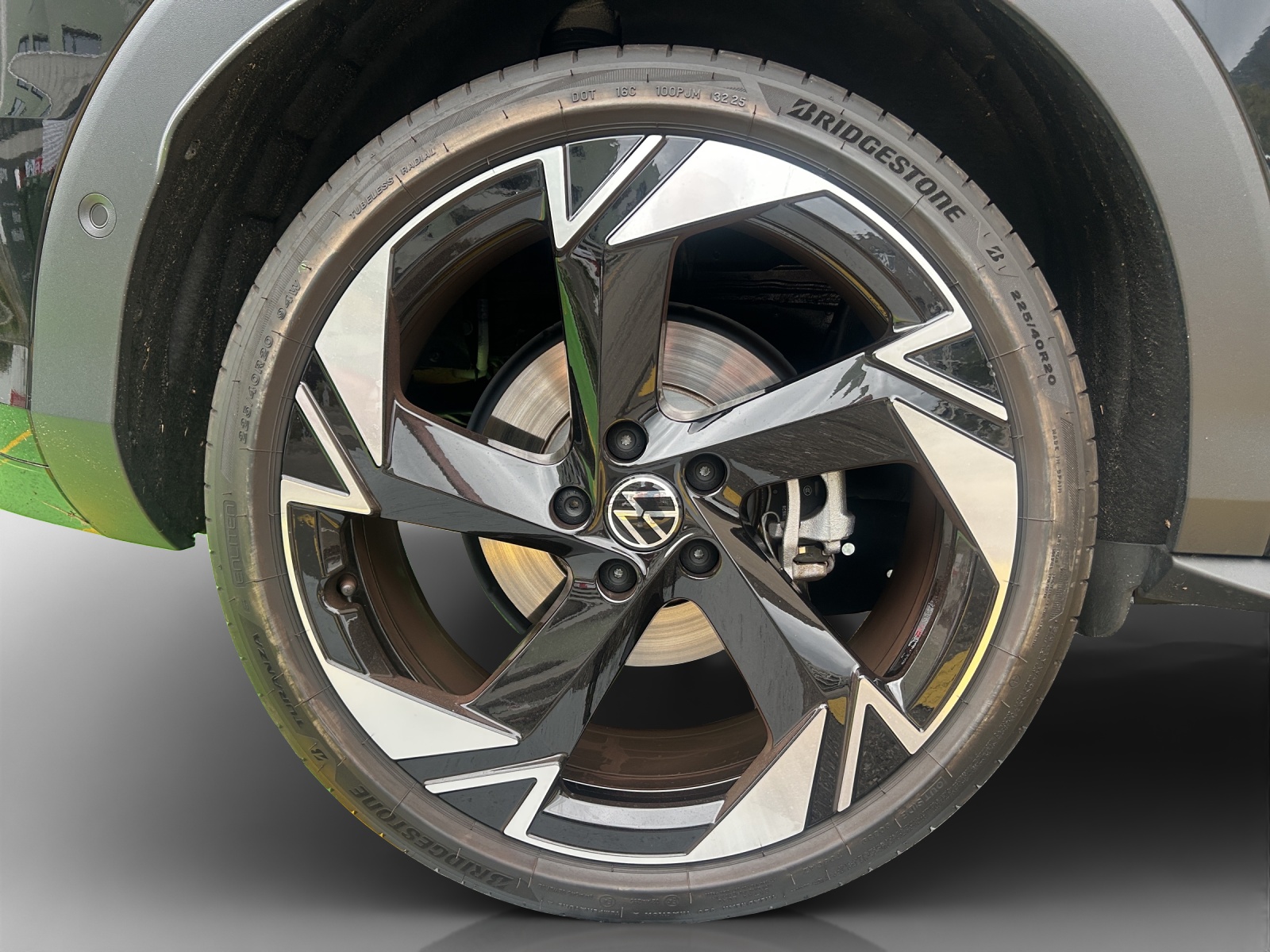 VW T-Roc 1.5 eTSI mHEV R-Line DSG-image-12