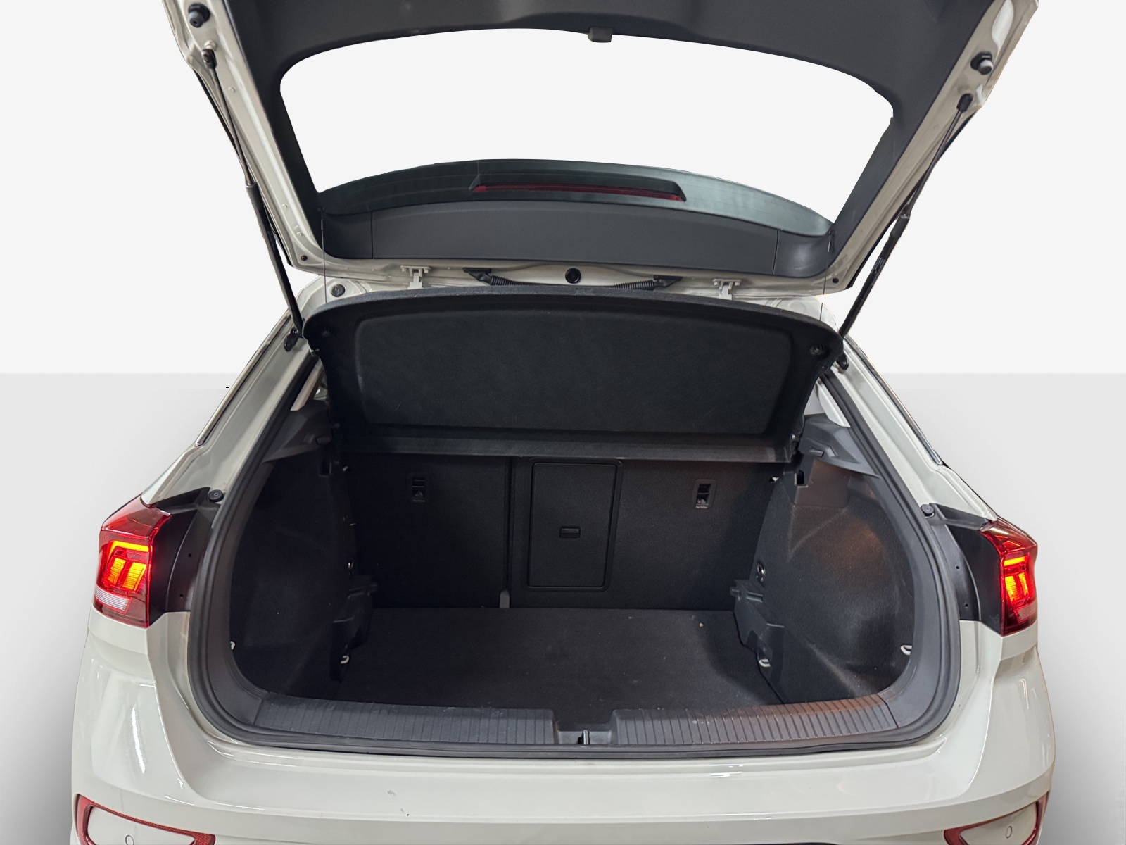 VW T-Roc 1.5 TSI EVO Life United DSG-image-12