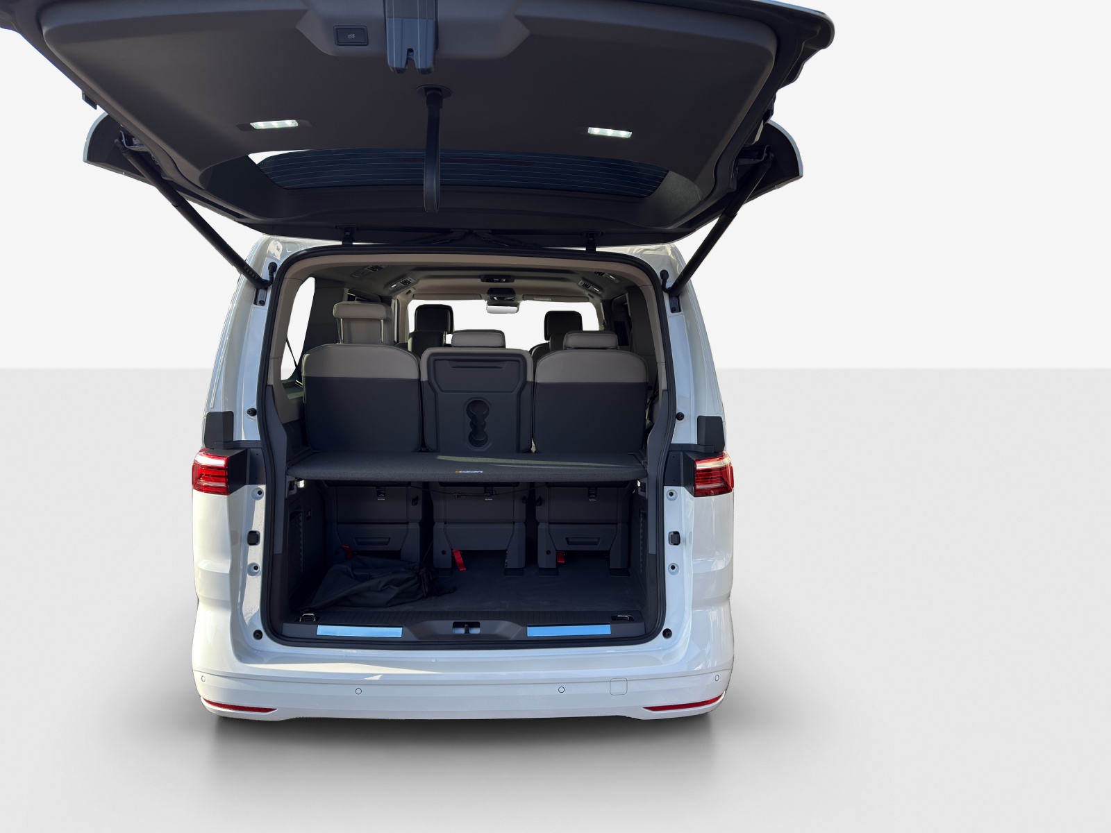 VW Multivan 2.0 TDI Style Liberty DSG-image-13