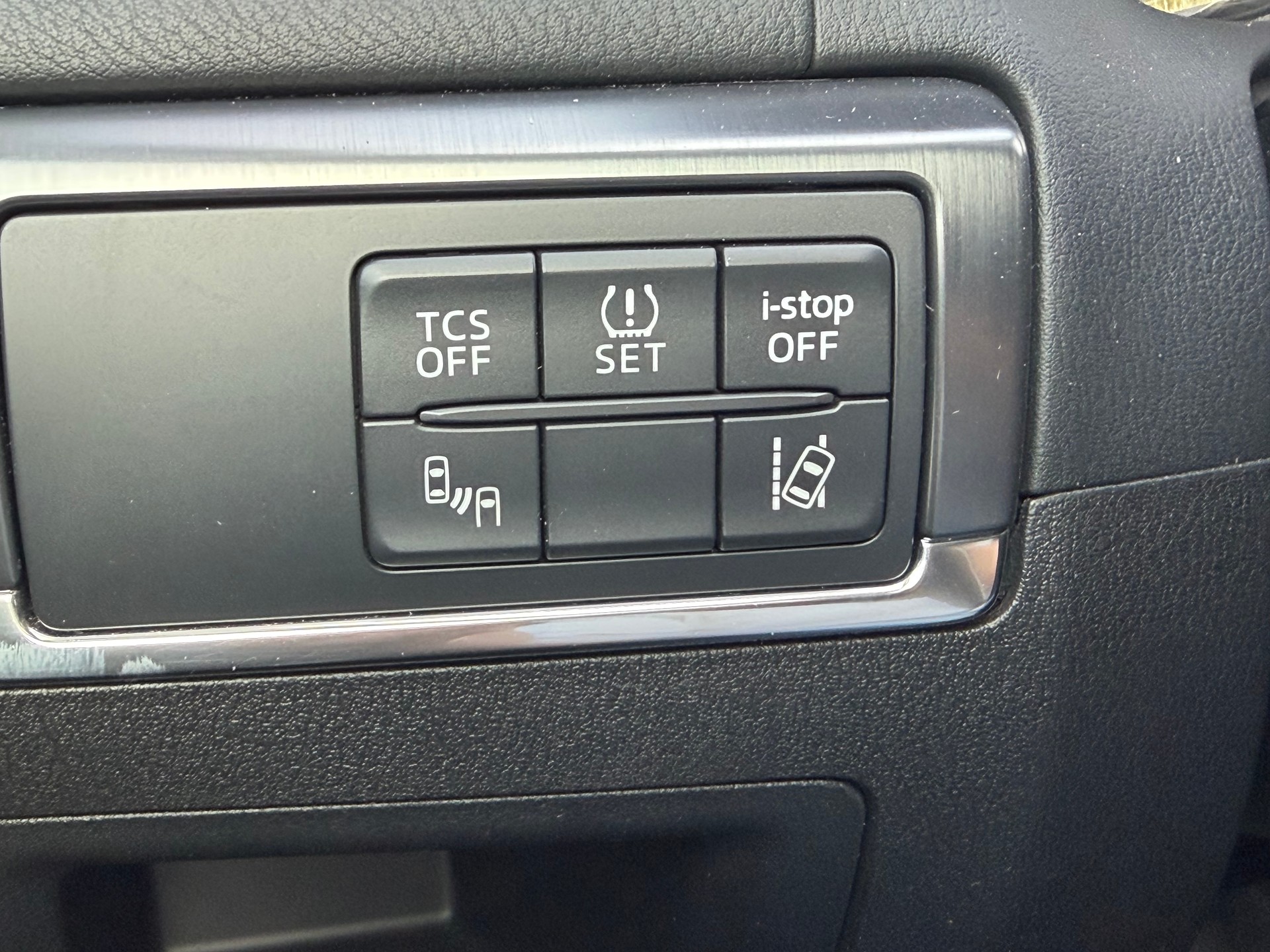 MAZDA CX-5 2.5 Revolution AWD Skyactive-G Automatic-image-10
