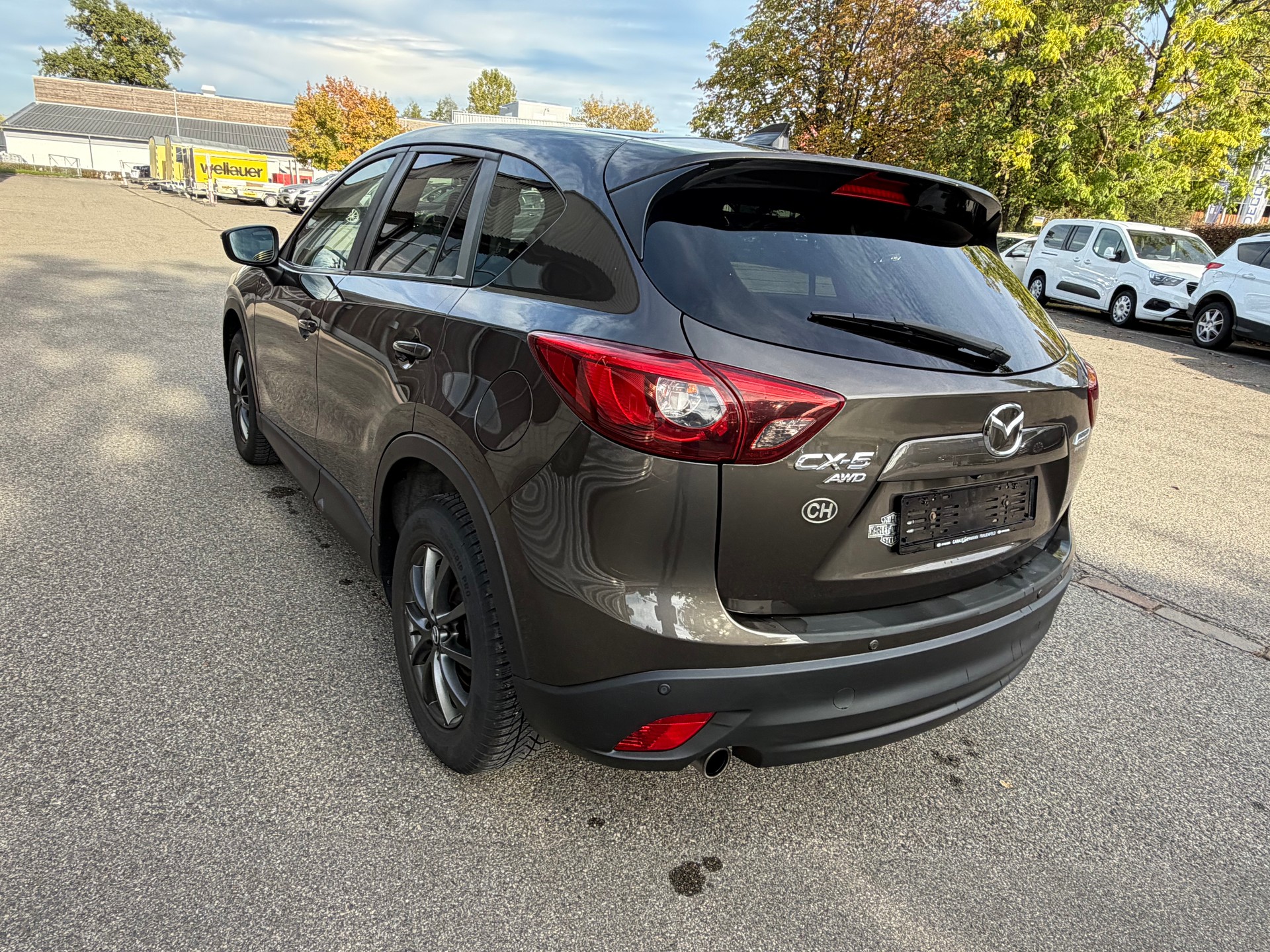 MAZDA CX-5 2.5 Revolution AWD Skyactive-G Automatic-image-3