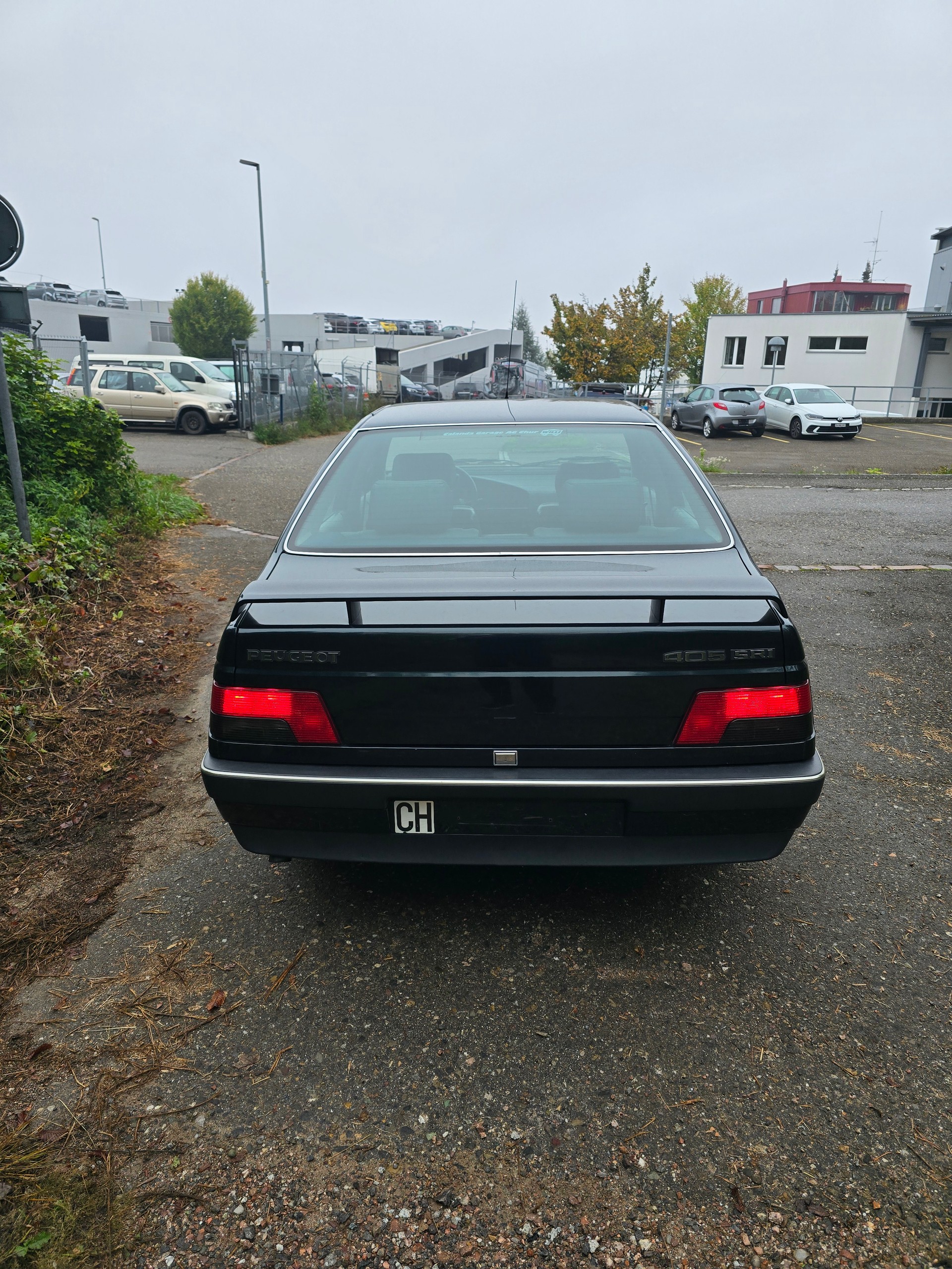 PEUGEOT 405 2.0 SRI Suisse-image-5