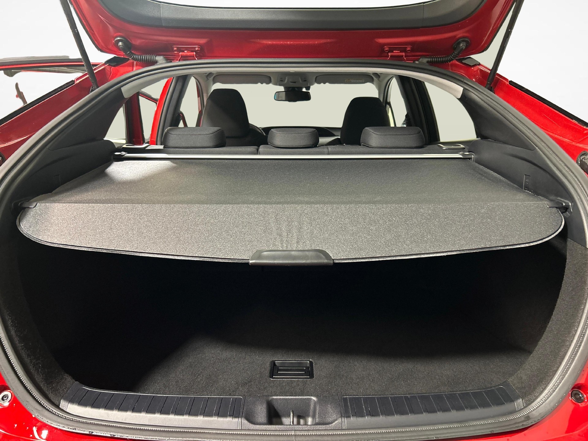 TOYOTA Prius 1.8 VVTi HSD Premium-image-11