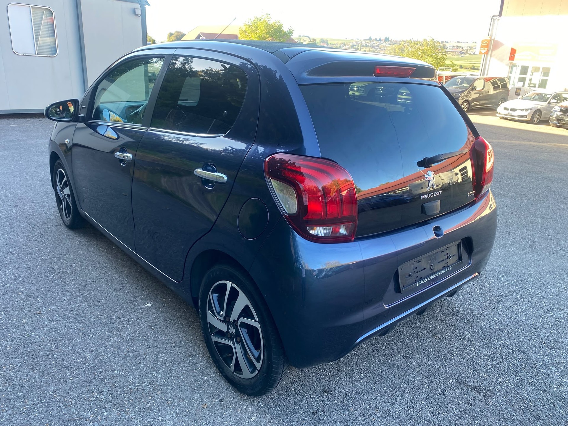 PEUGEOT 108 1.2 VTi Active-image-9