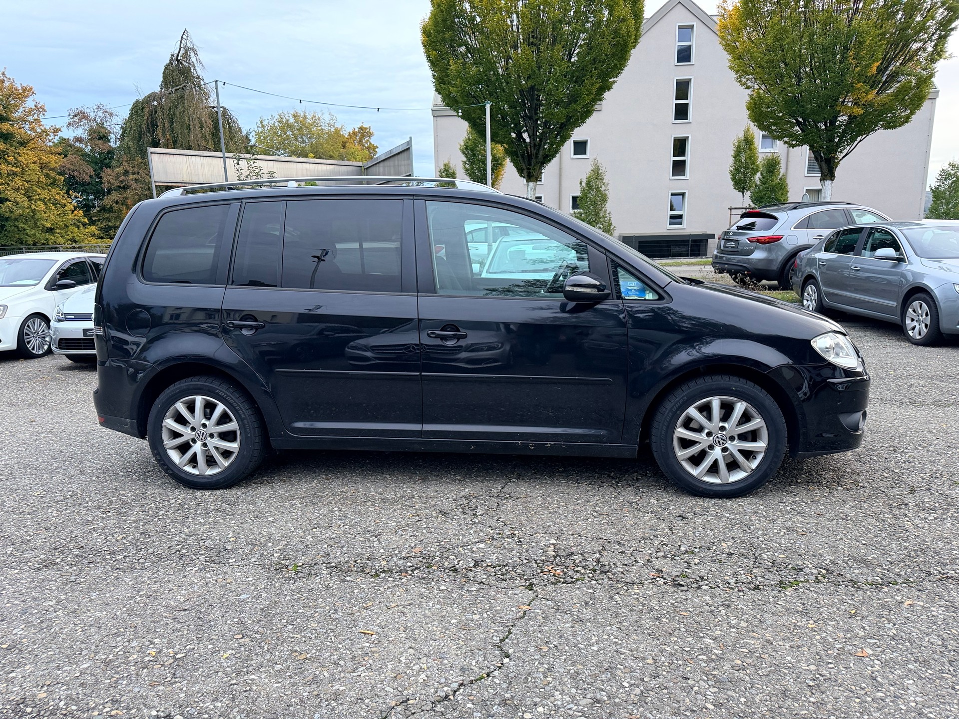 VW Touran 1.4 TSI Trendline-image-5