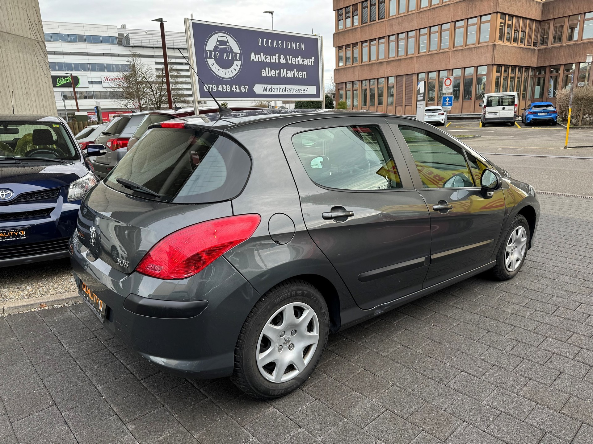 PEUGEOT 308 1.4 16V VTI Trendy-image-1
