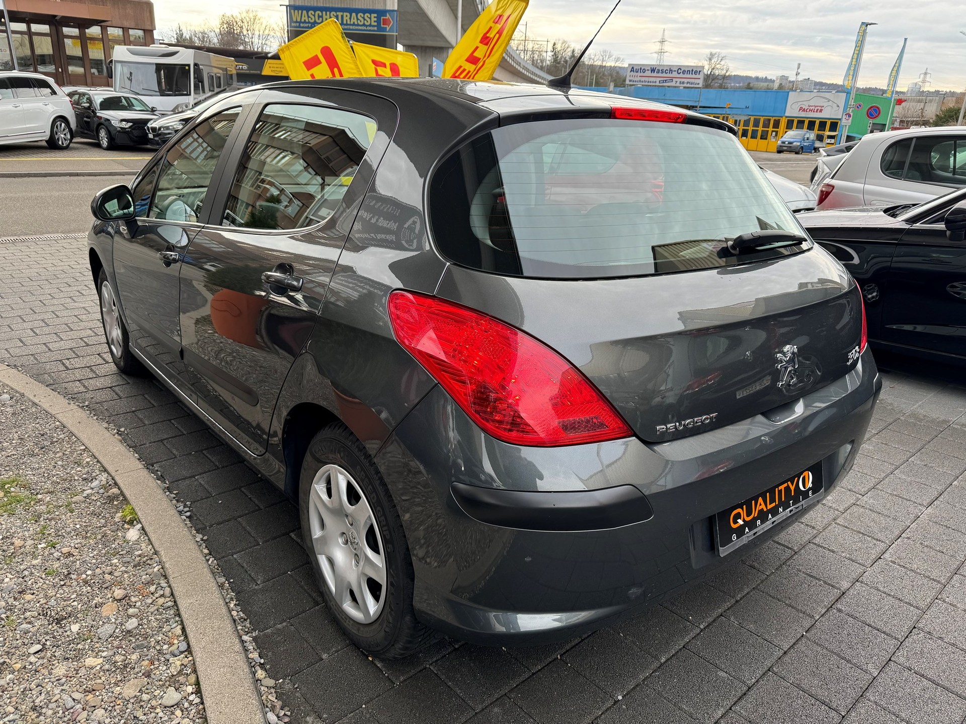 PEUGEOT 308 1.4 16V VTI Trendy-image-2