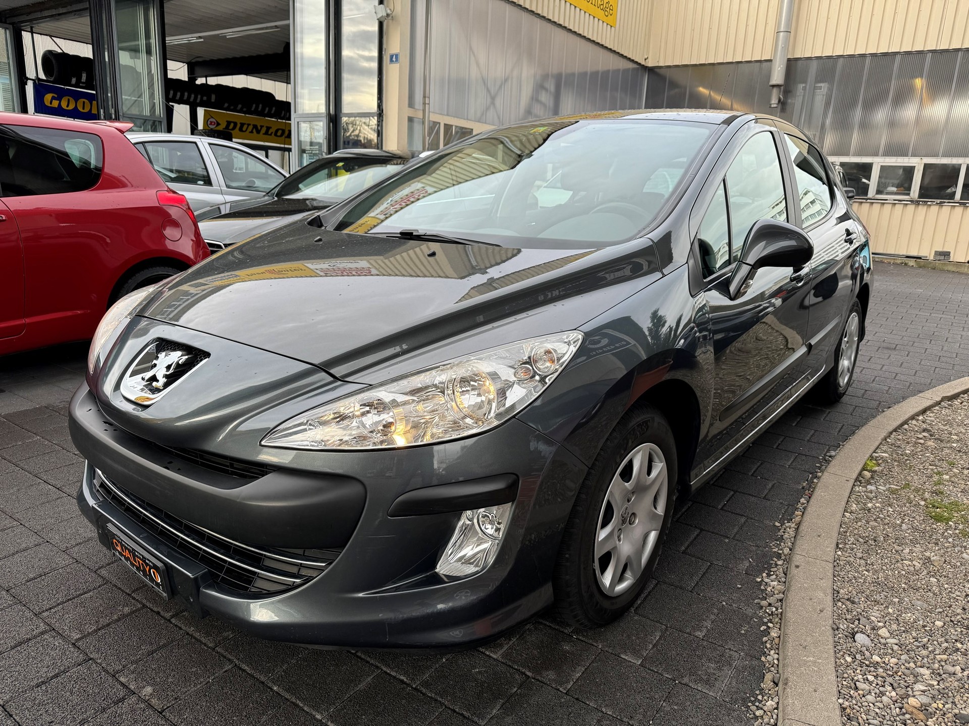 PEUGEOT 308 1.4 16V VTI Trendy-image-3