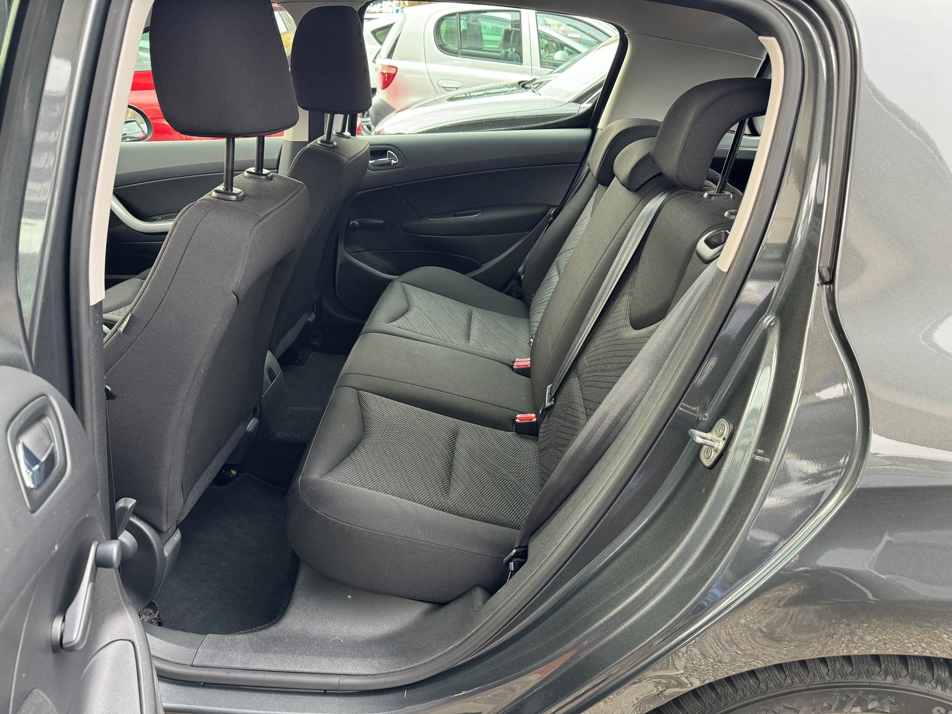 PEUGEOT 308 1.4 16V VTI Trendy-image-6