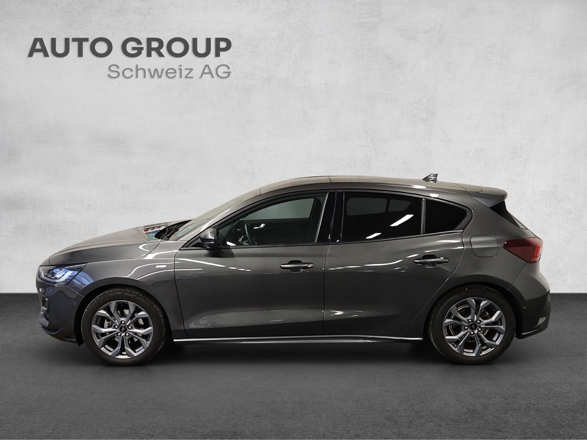FORD Focus 1.0 MHEV ST-Line Automat-image-1