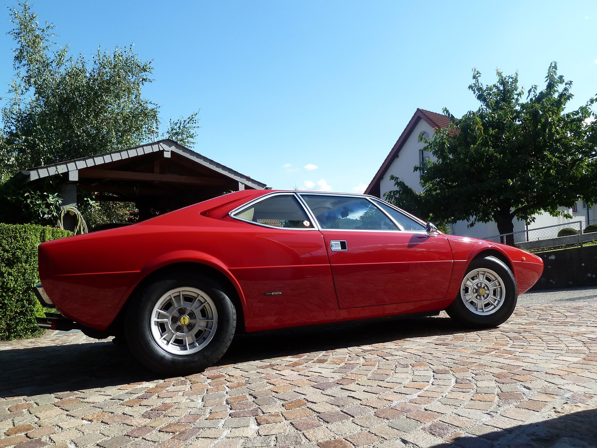 FERRARI Dino 308 GT4 Serie 1-image-2