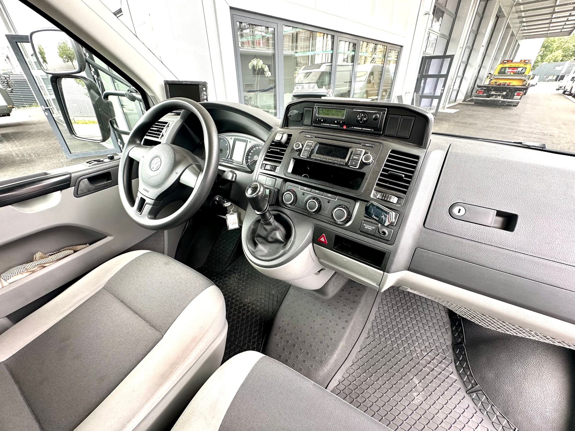 VW 4Motion Baldin ***AUTOTRANSPORTER NL 2670Kg***-image-9