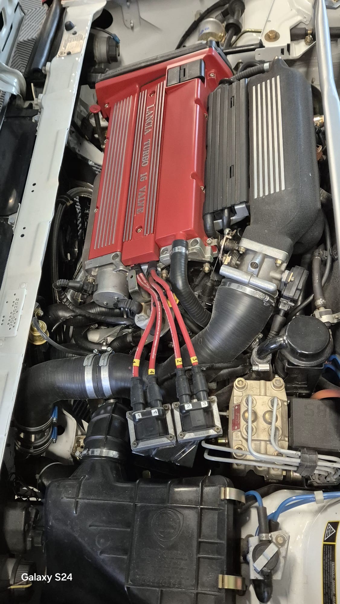 LANCIA Delta HF Integrale Evo 4V-image-12