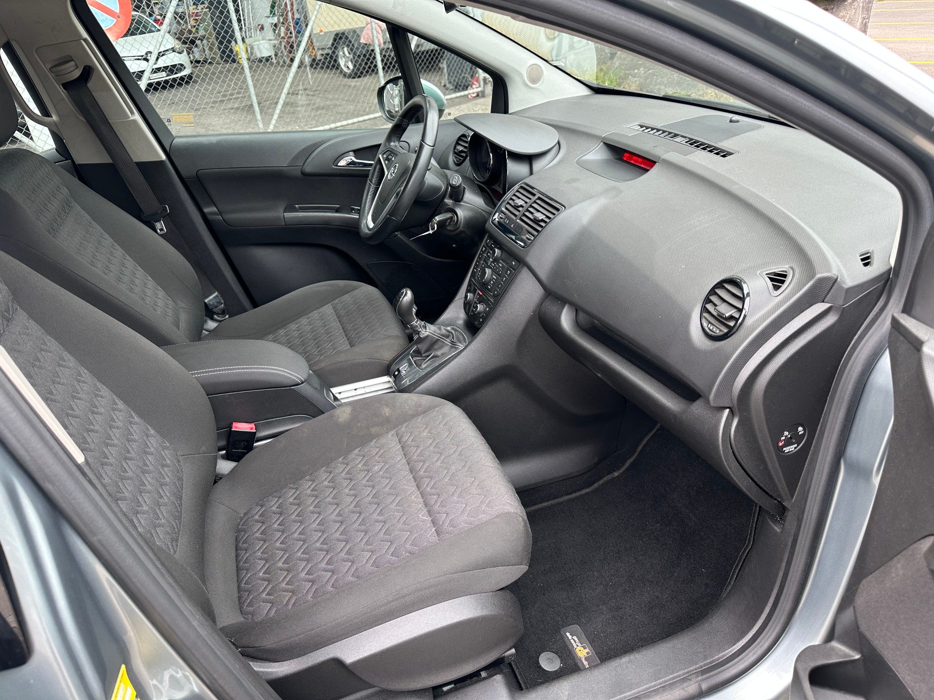 OPEL Meriva 1.4 Turbo-image-10
