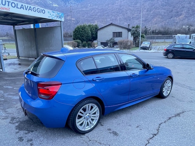 BMW 116i Sport Line Steptronic-image-5