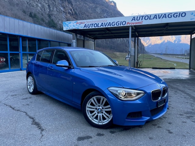 BMW 116i Sport Line Steptronic-image-0