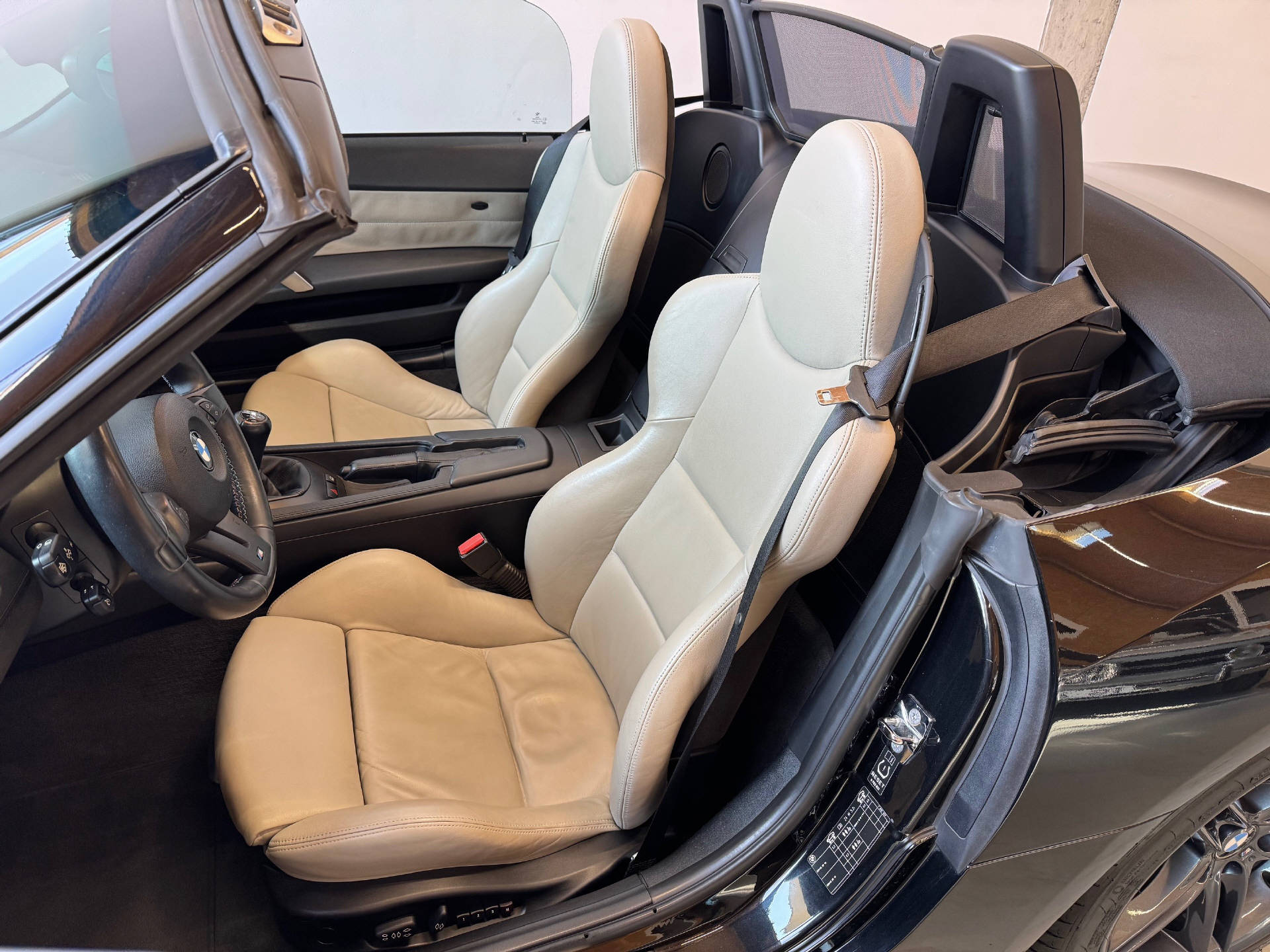 BMW Z4 M Roadster-image-3