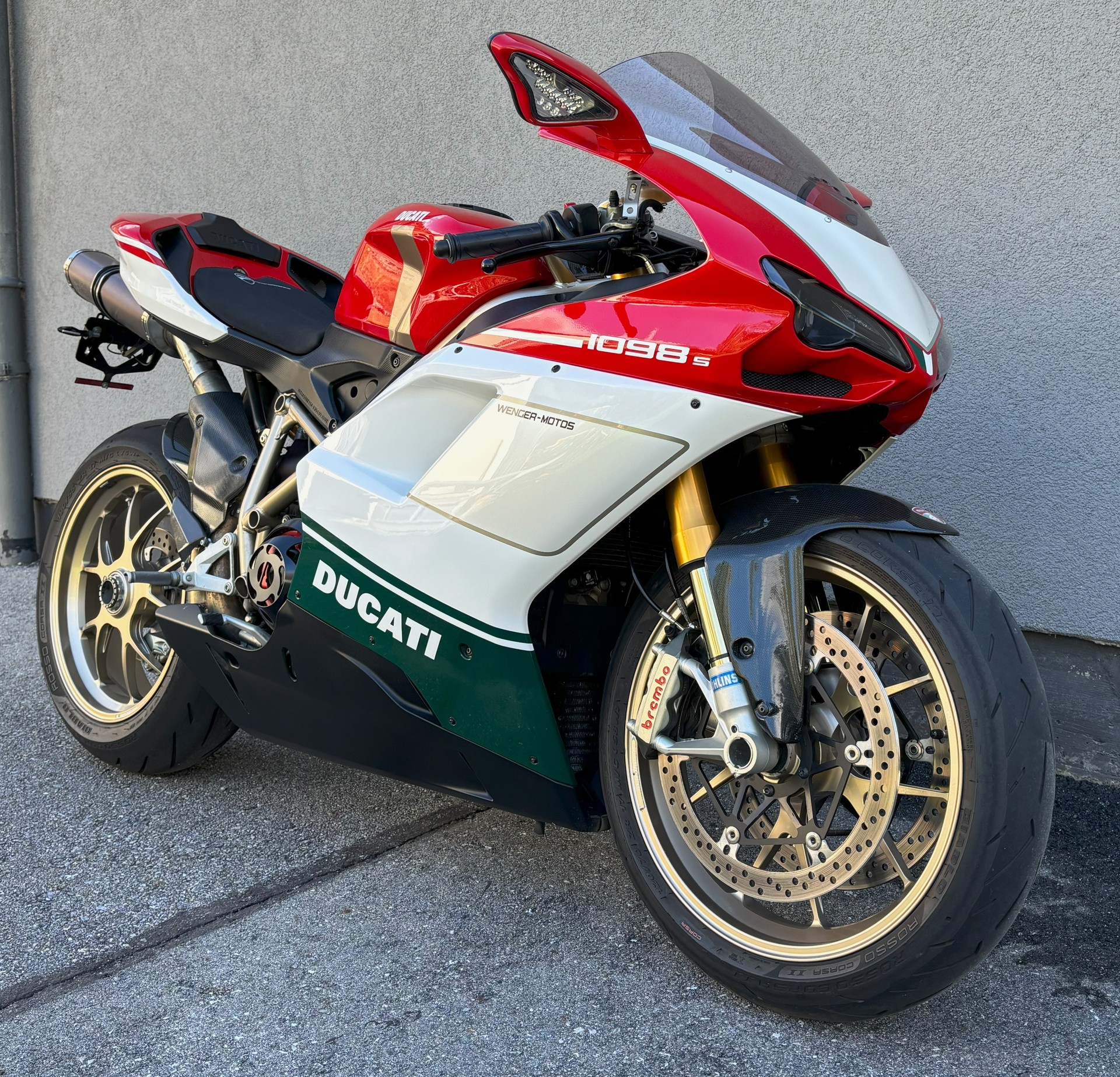 DUCATI 1098 S-showroom-element-1