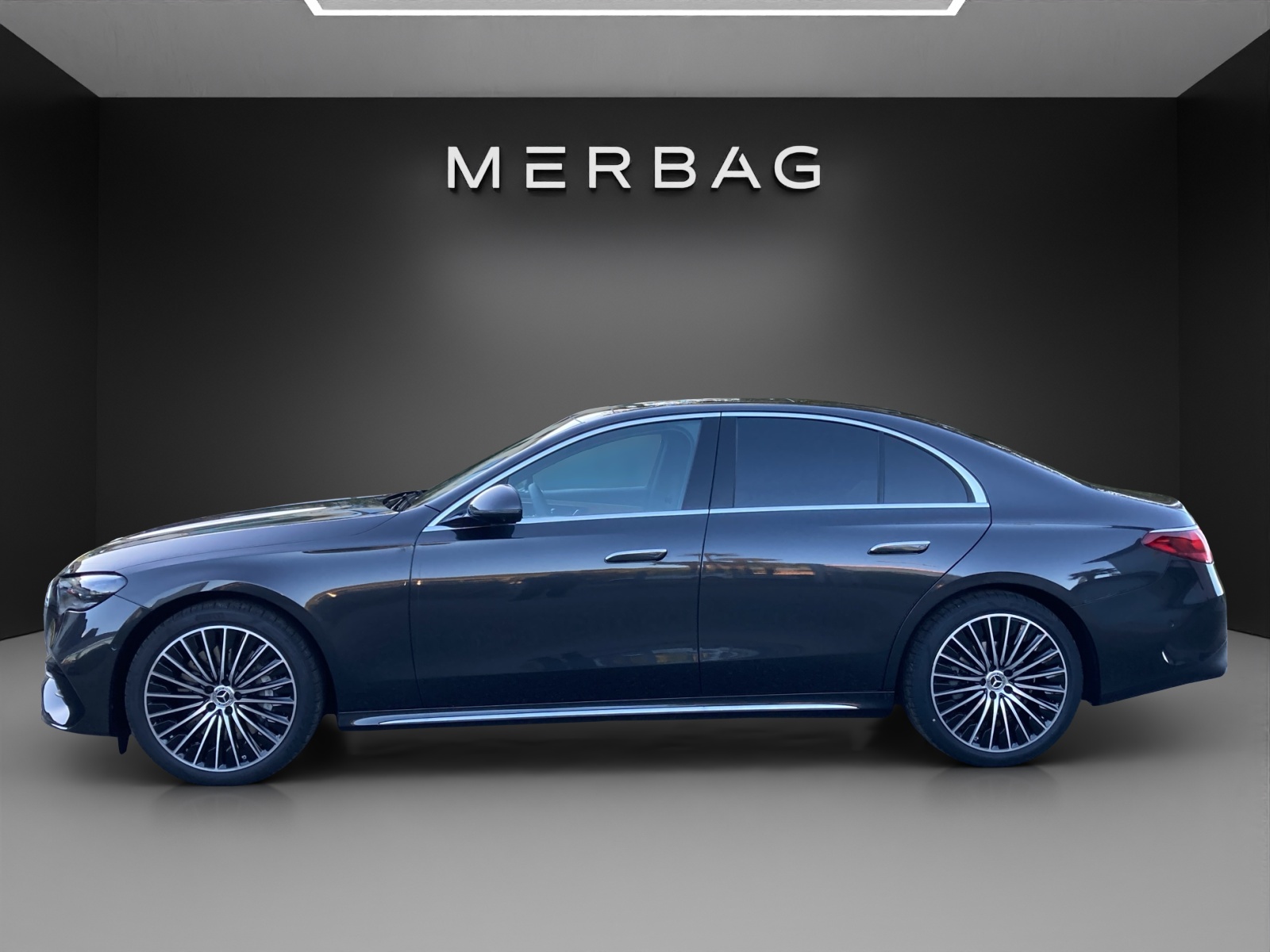 MERCEDES-BENZ E 220 d 4Matic 9G-Tronic-image-1