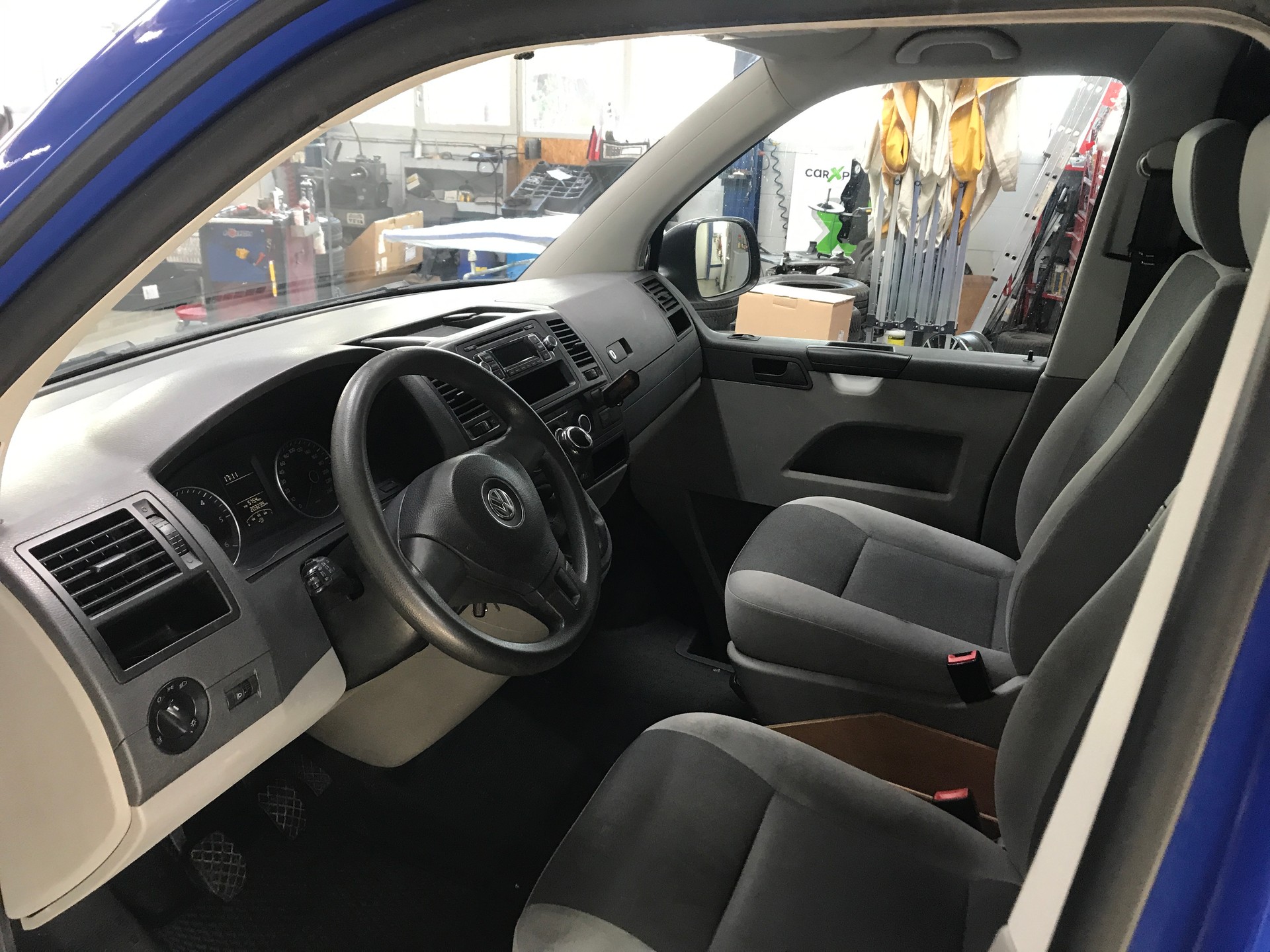 VW T5 2.0 TDI 4Motion-image-5
