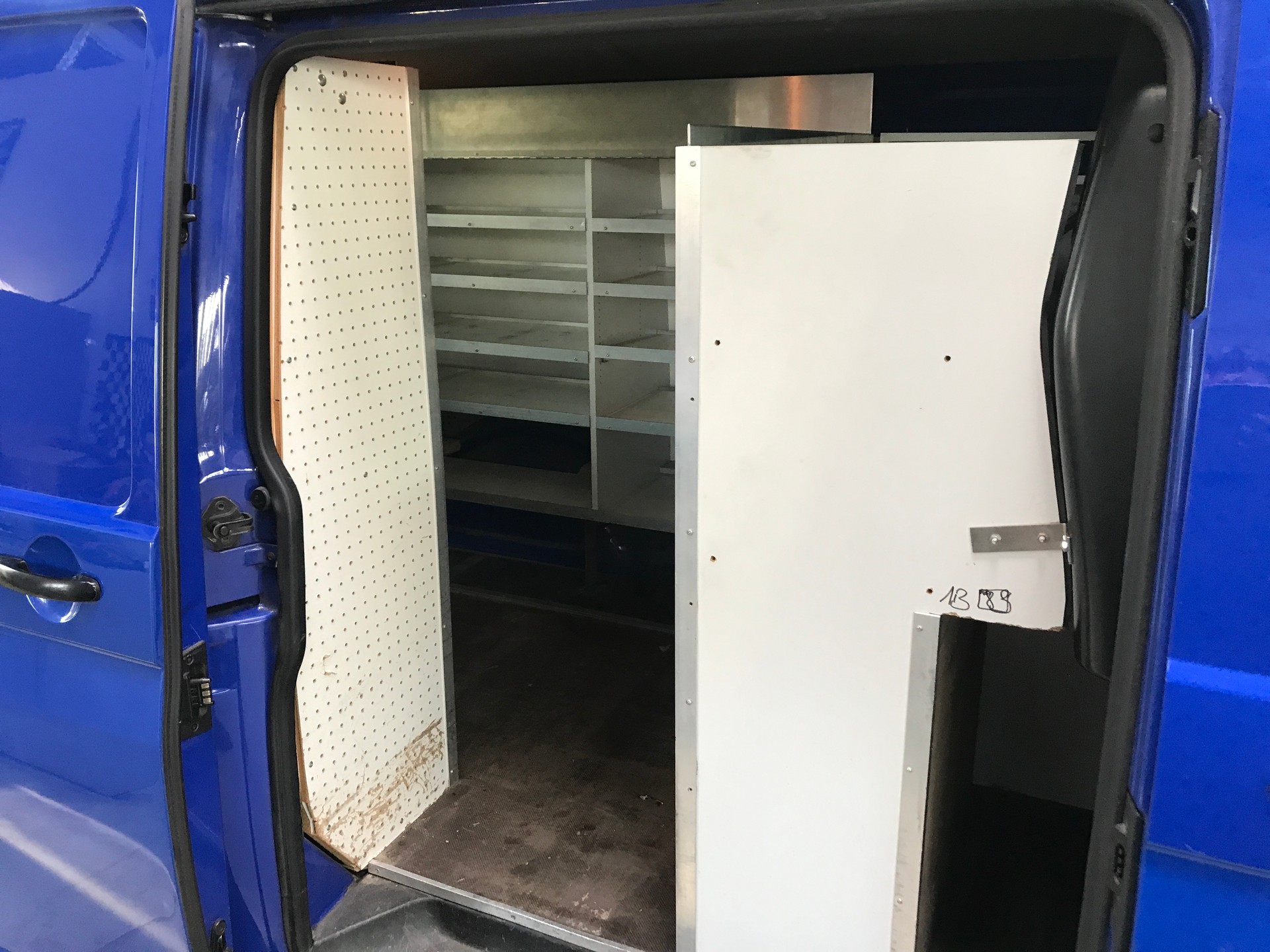 VW T5 2.0 TDI 4Motion-image-9
