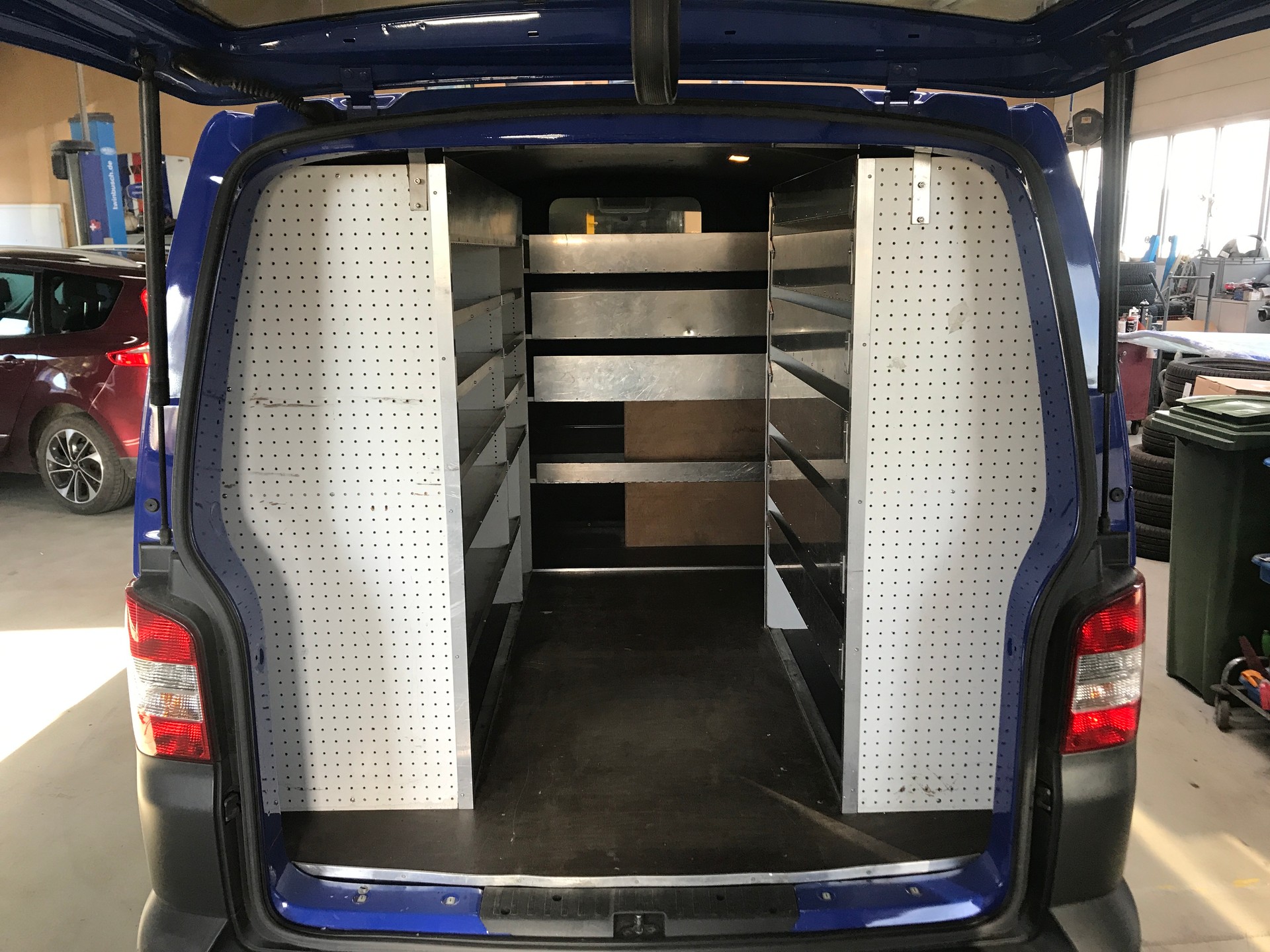 VW T5 2.0 TDI 4Motion-image-7