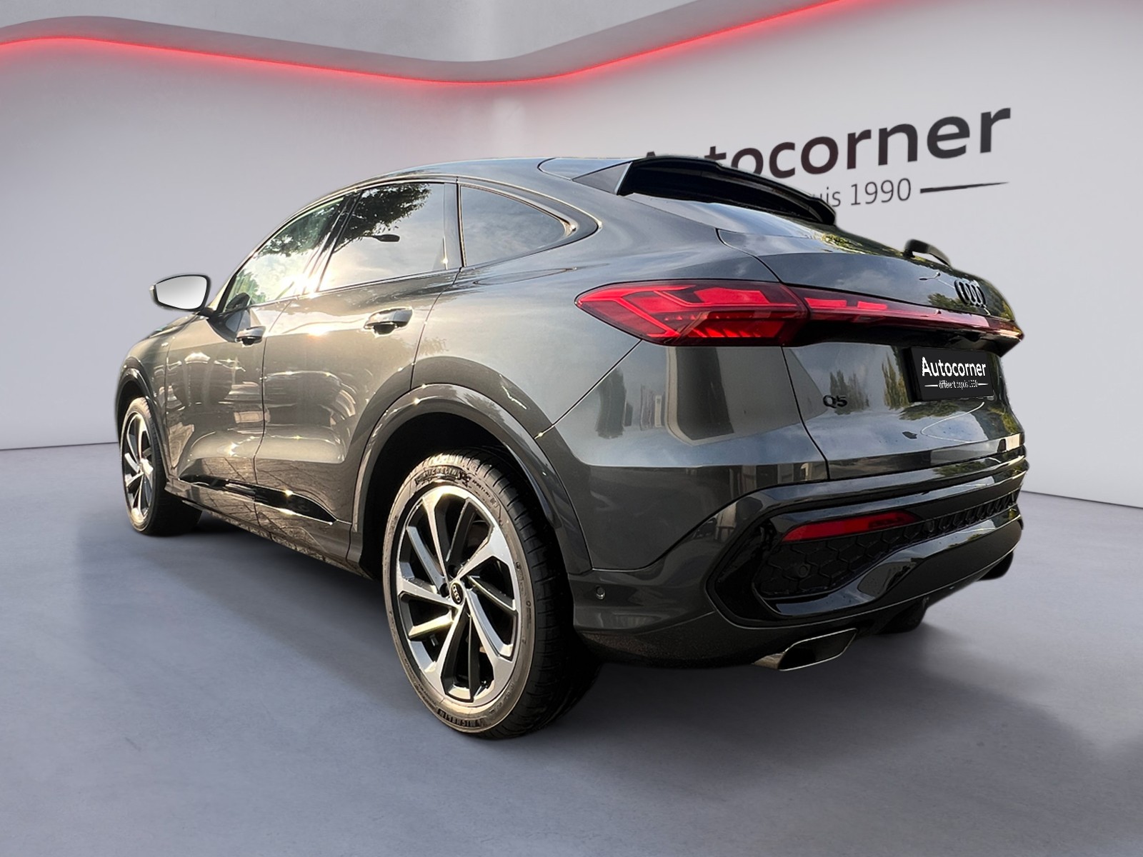 AUDI Q5 Sportback TFSI quattro 150 kW S-tronic-showroom-element-2