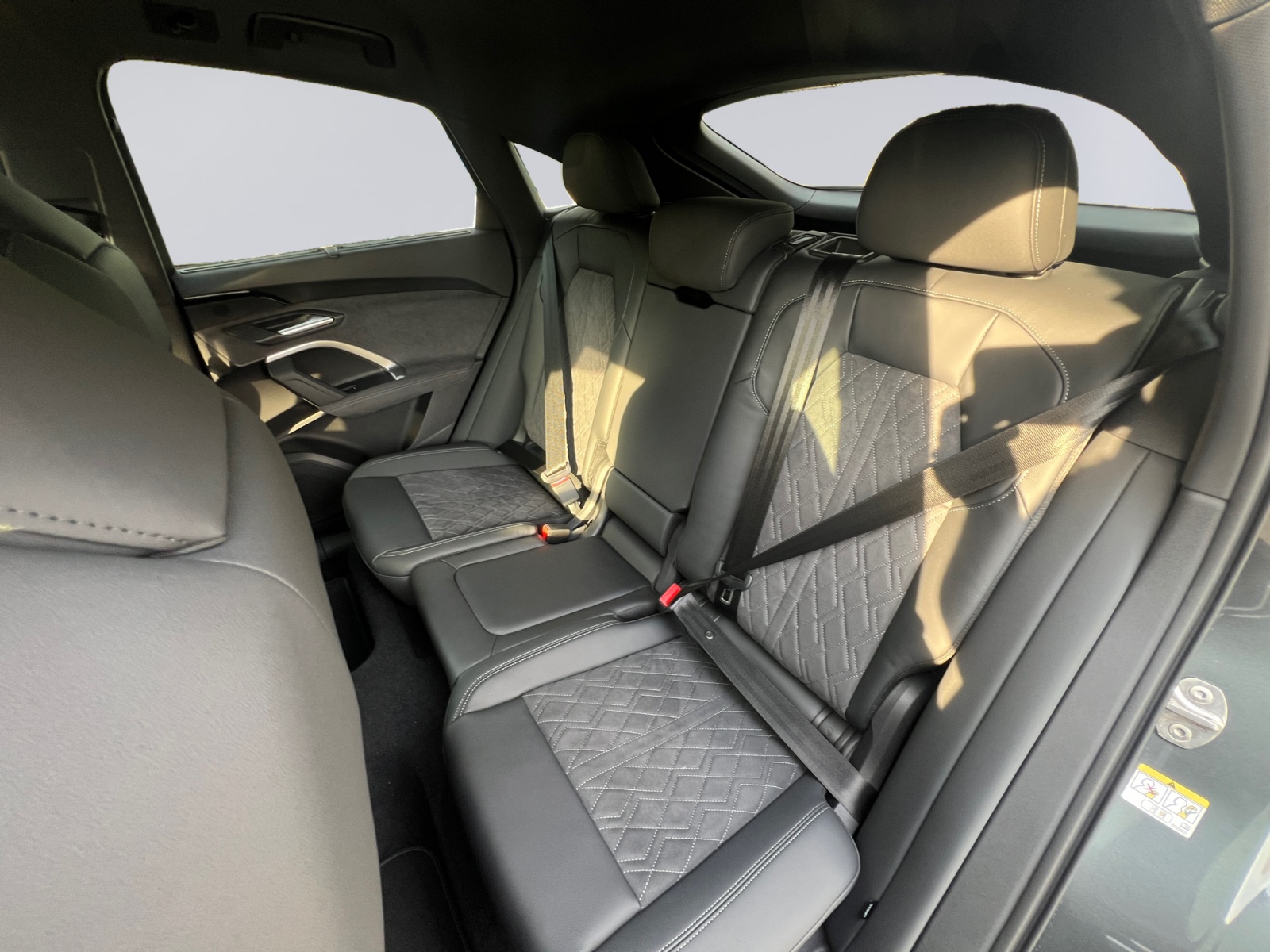 AUDI Q5 Sportback TFSI quattro 150 kW S-tronic-image-12