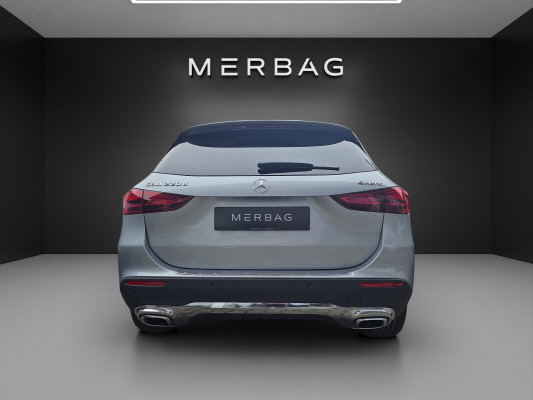 MERCEDES-BENZ GLA 220d 4M Swiss Star-image-4