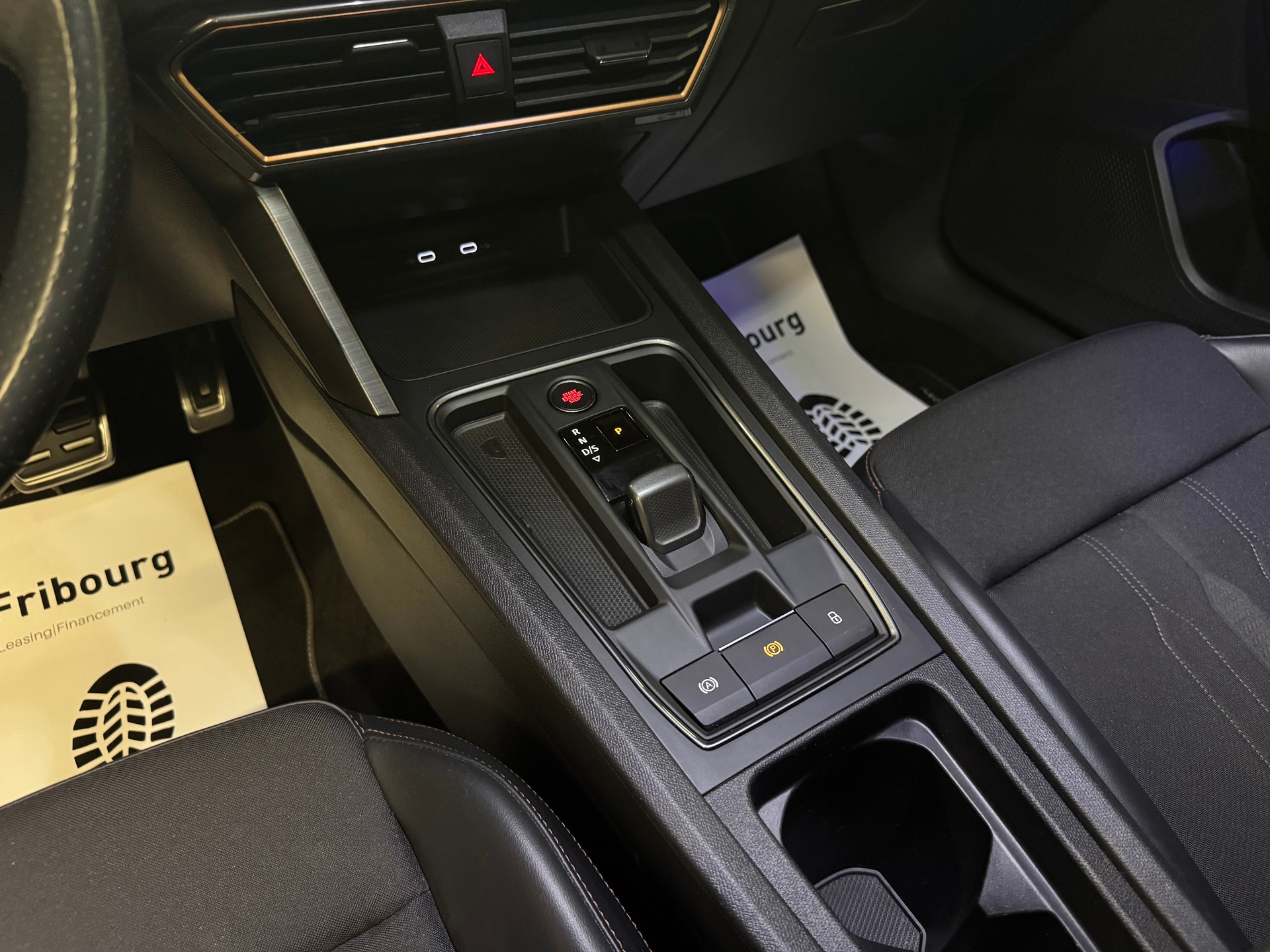 CUPRA LEON ST 1.4 e-HYBRID pHEV DSG-image-8