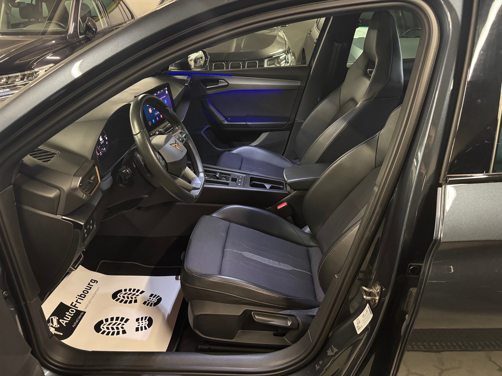 CUPRA LEON ST 1.4 e-HYBRID pHEV DSG-showroom-element-3