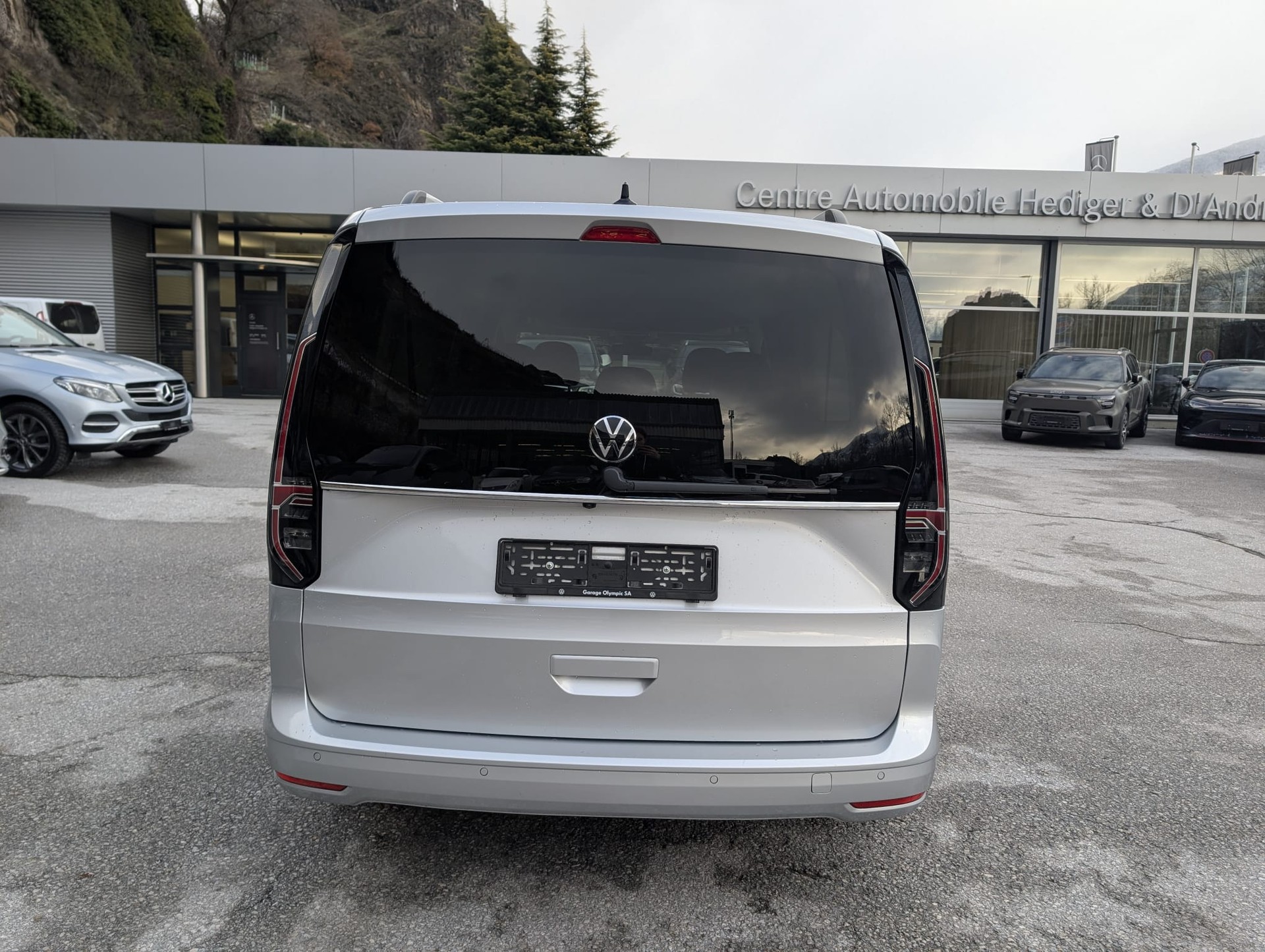 VW Caddy Maxi 2.0 TDI Style DSG-image-7