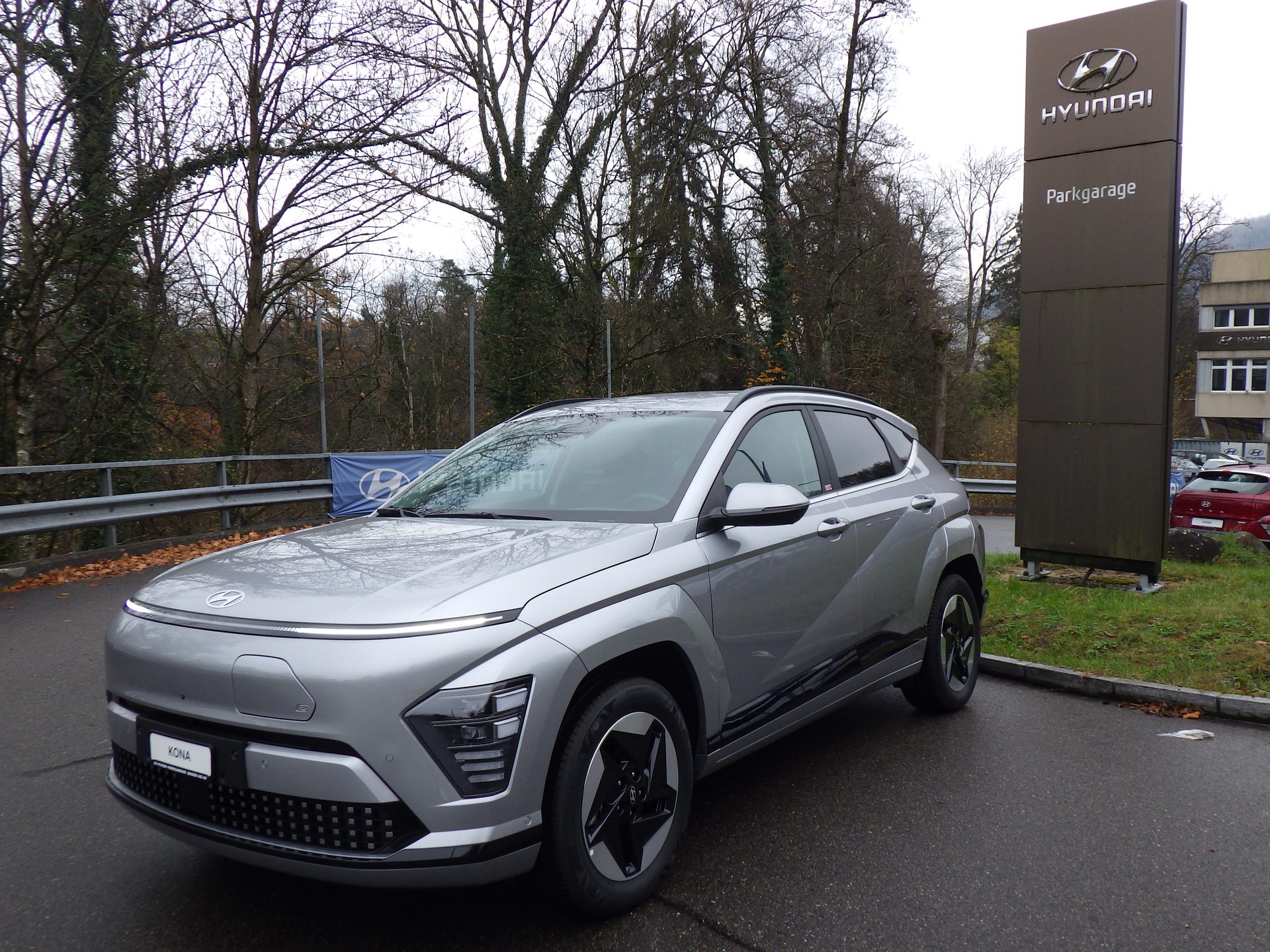 HYUNDAI Kona EV 65.4 kWh Amplia