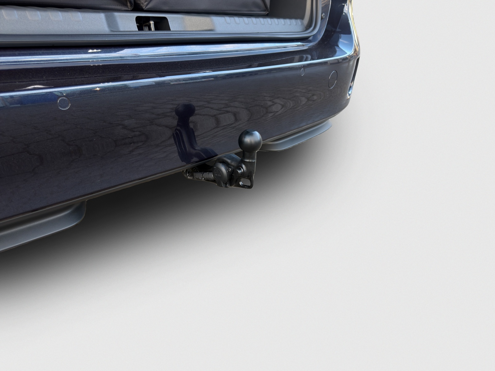 VW ID.Buzz LWB GTX 4 Motion-image-12
