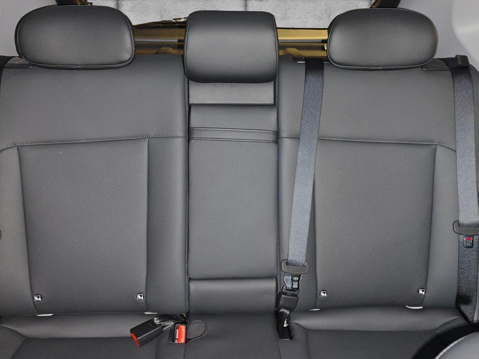 HYUNDAI Kona 1.6 GDi Hybrid Vertex-image-7