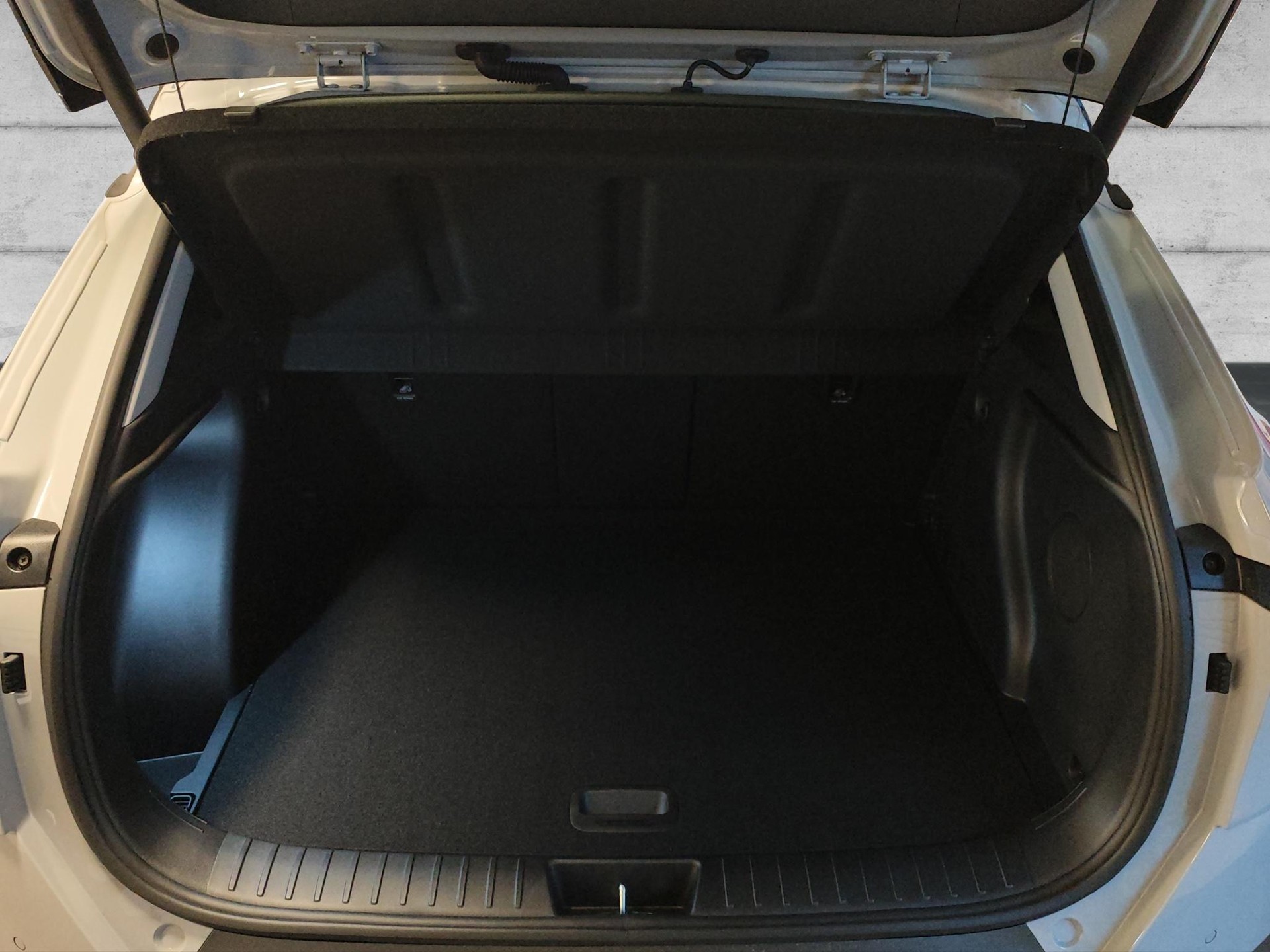 HYUNDAI Kona 1.6 GDi Hybrid Vertex-image-8