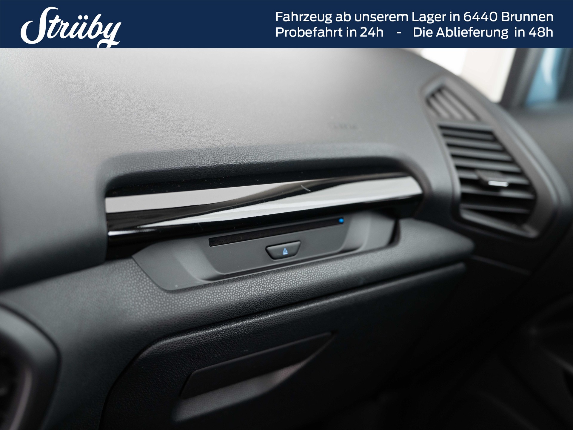 FORD EcoSport 1.0 EcoB Titanium-image-23
